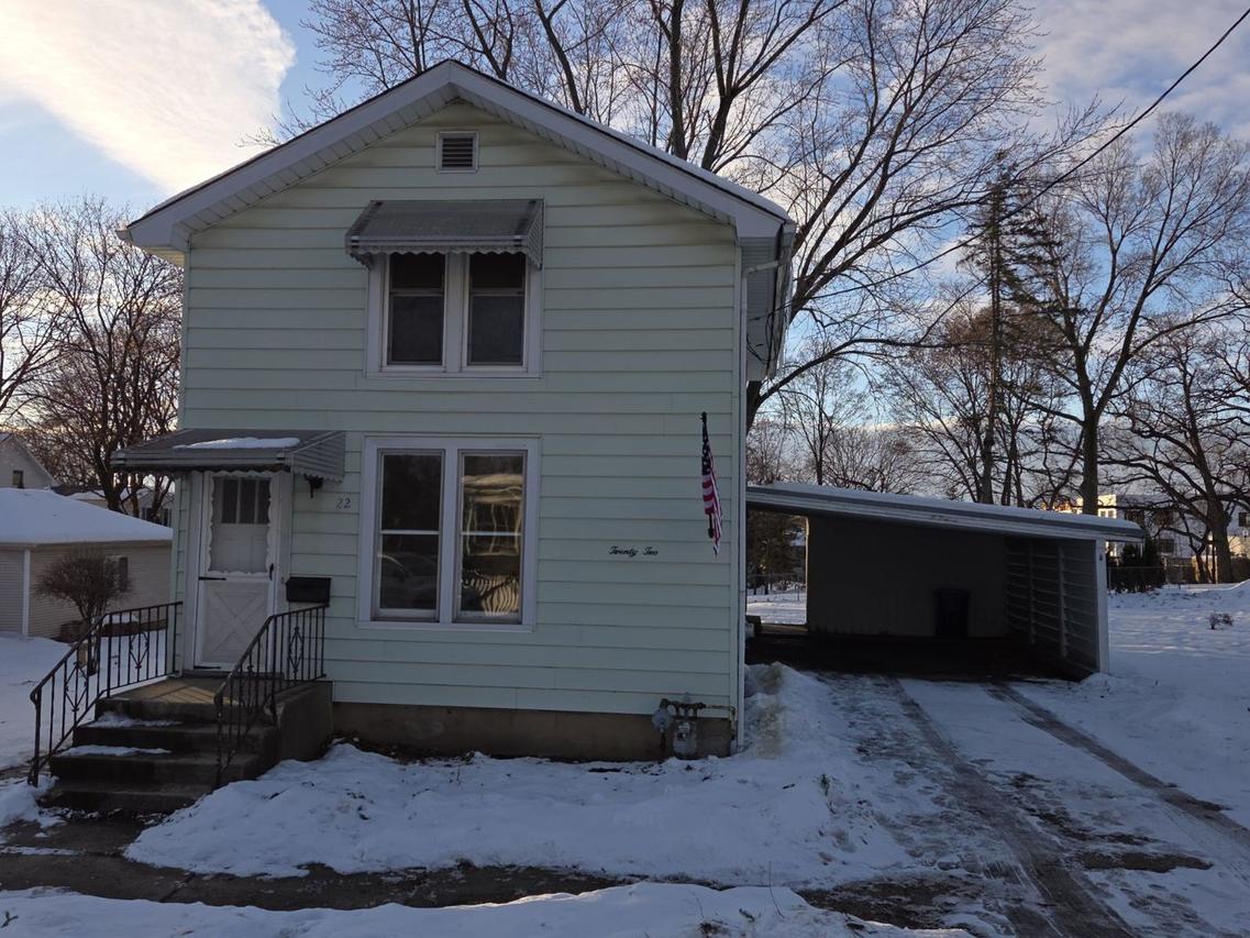 22 Kane St., Geneva, IL 60134