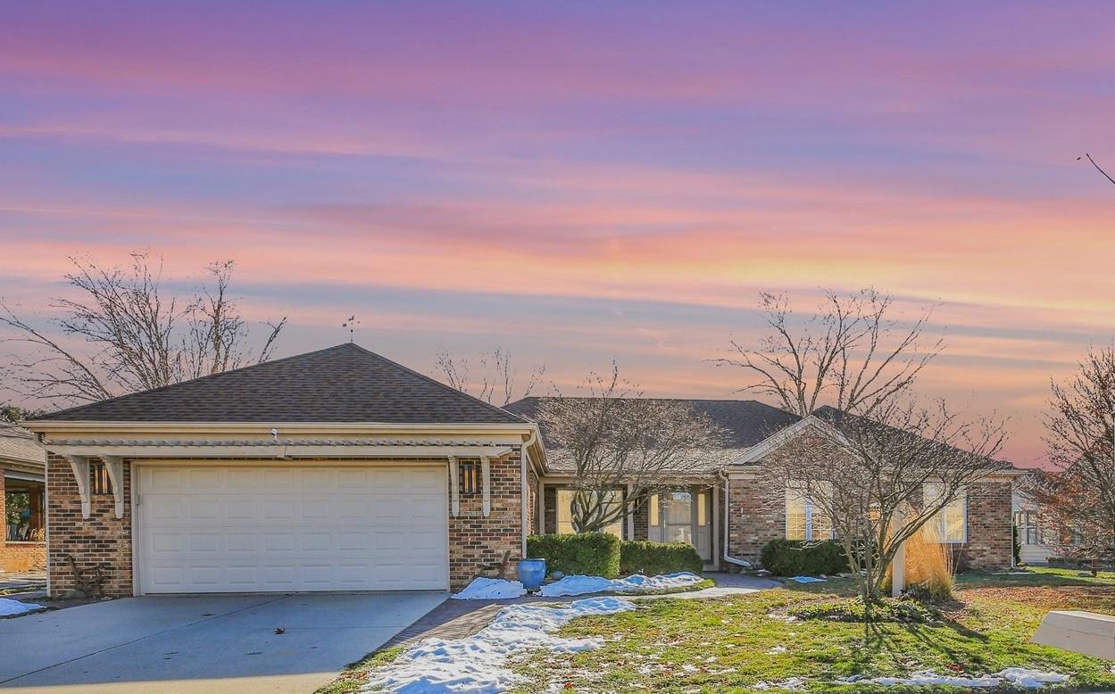 1405 Old Farm Rd., Champaign, IL 61821