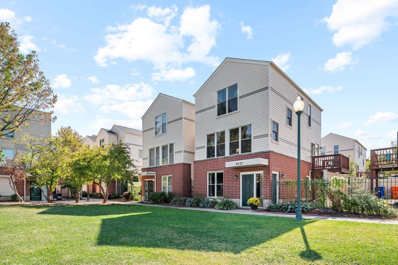 3427 W Polk St., Chicago, IL 60624
