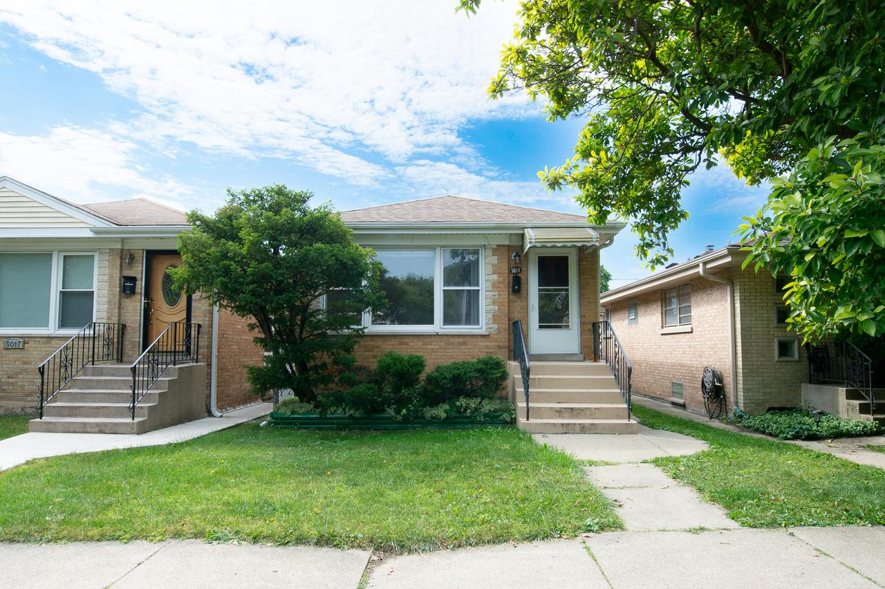 5019 W Carmen Ave., Chicago, IL 60630