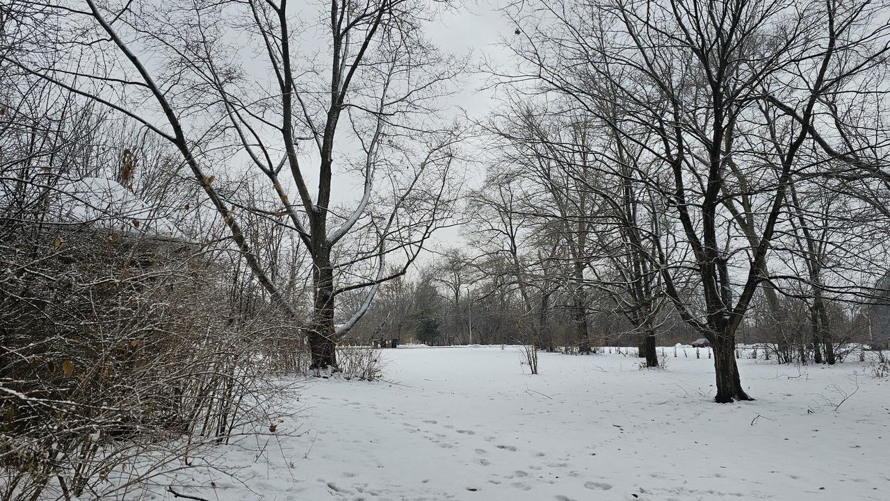 27w264 80th St., Naperville, IL 60565