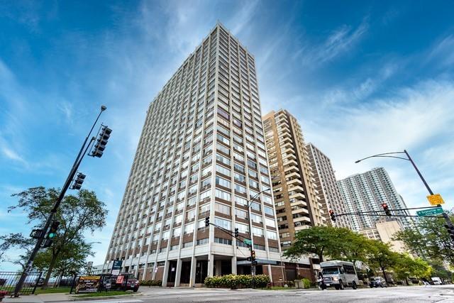 6171 N Sheridan Rd. #1102, Chicago, IL 60660