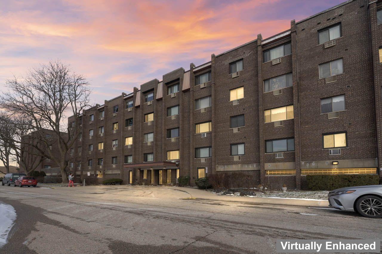 4623 N Chester Ave. #206, Chicago, IL 60656