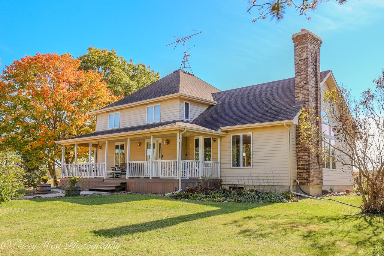 11N315 Mcgough Rd., Hampshire, IL 60140