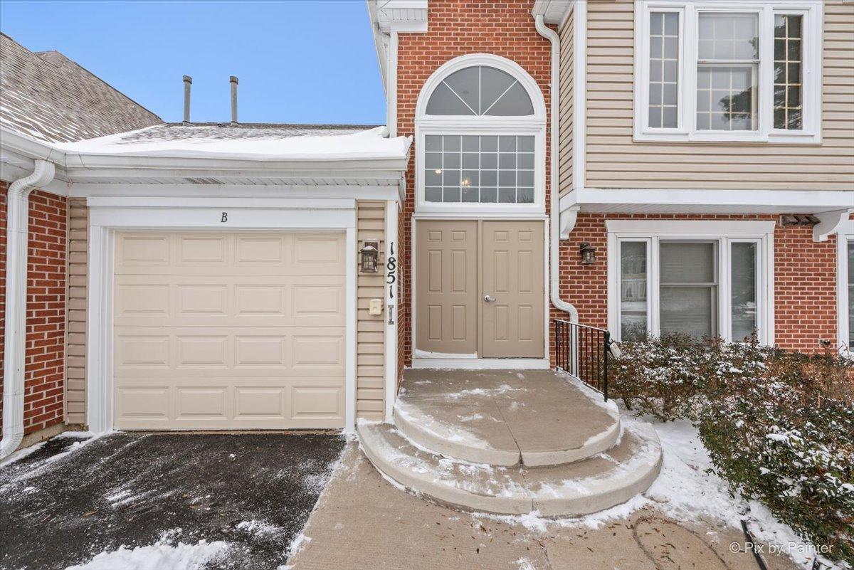 1851 Fox Run Dr. #D4, Elk Grove Village, IL 60007