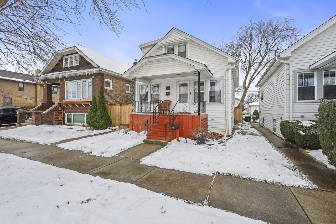 3524 Raymond Ave., Brookfield, IL 60513