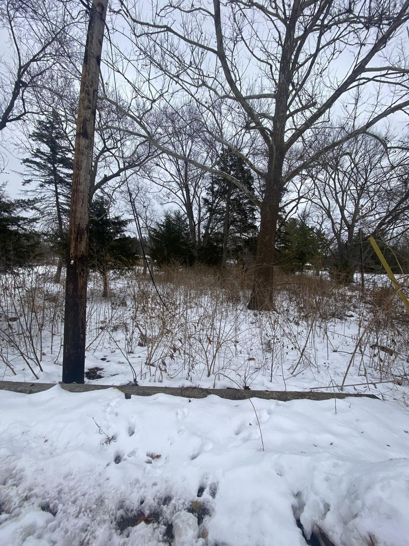 5609 River Rd., Lisle, IL 60532