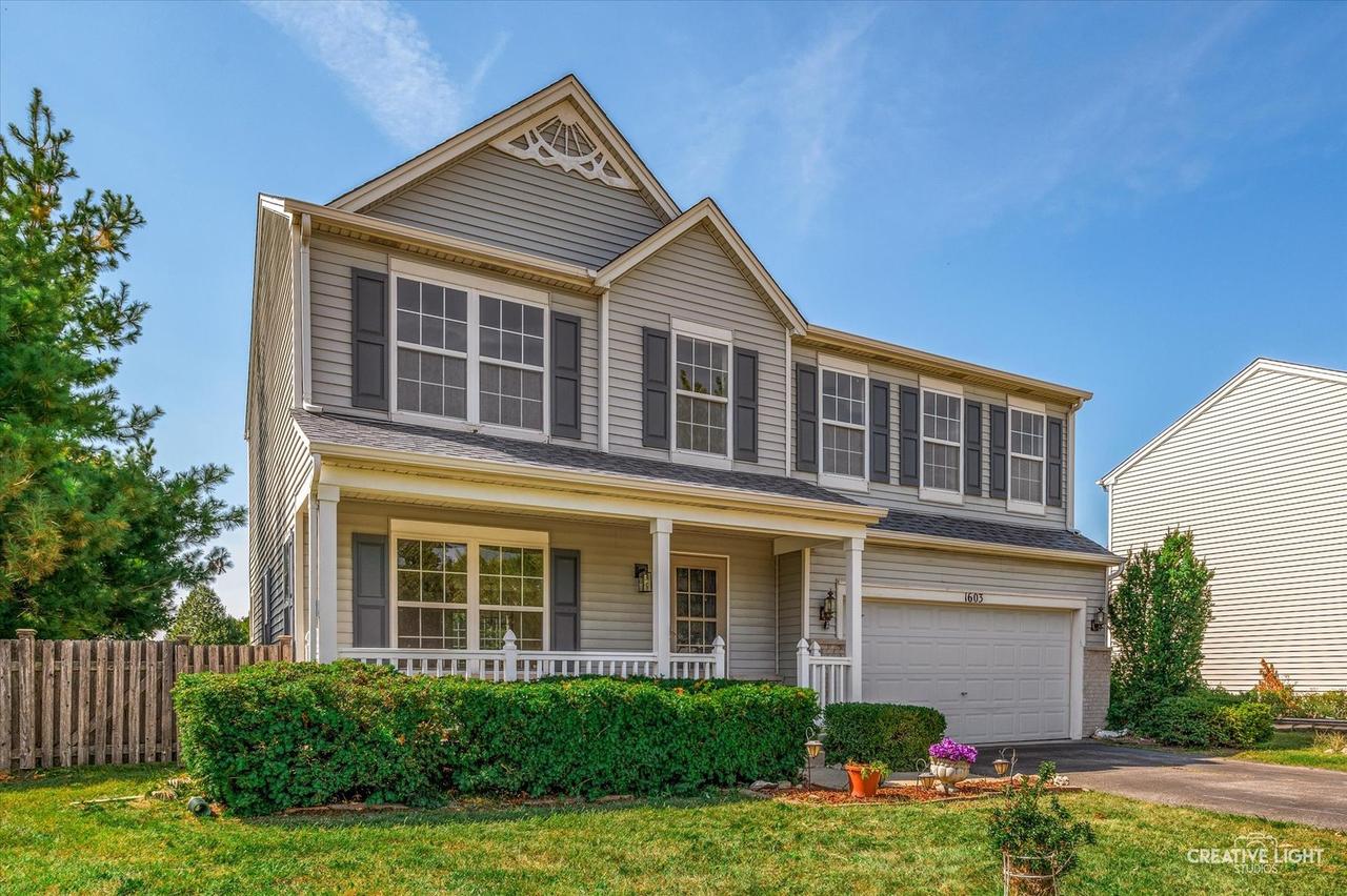 1603 Valley Ridge Dr., Plainfield, IL 60586