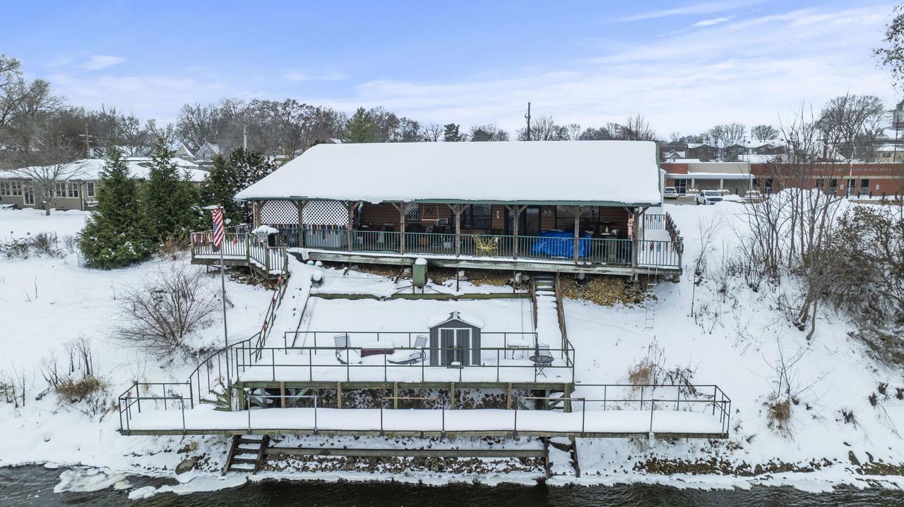 207 S 1st St., Oregon, IL 61061