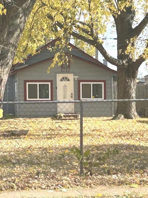 2722 10th St., Rockford, IL 61109