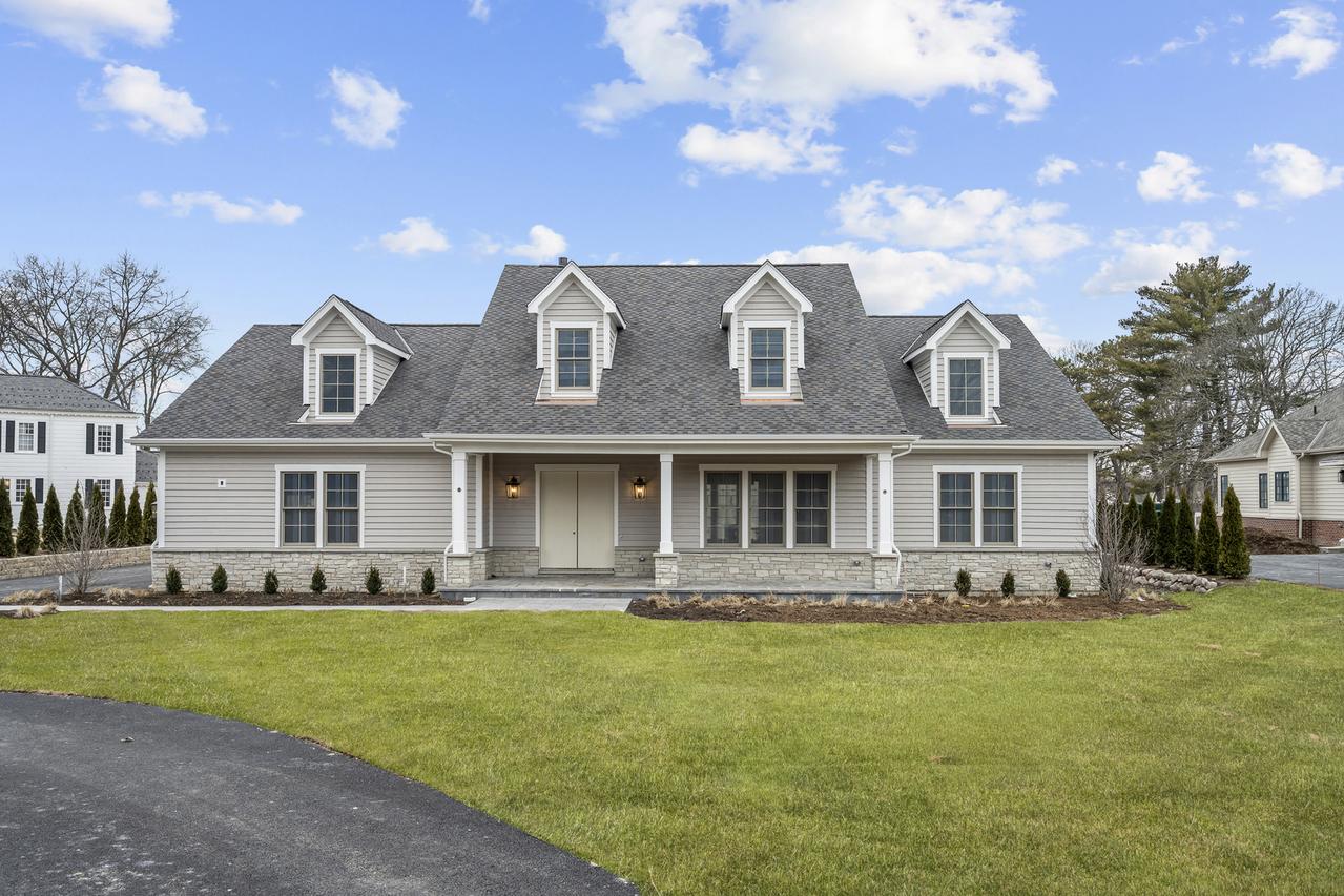 230 Majestic Oak Ct., Lake Forest, IL 60045