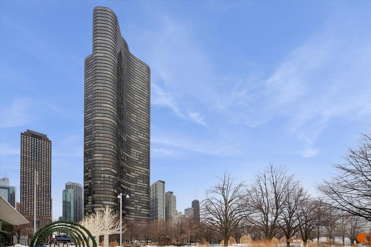 [Address Hidden by Seller], Chicago, IL 60611