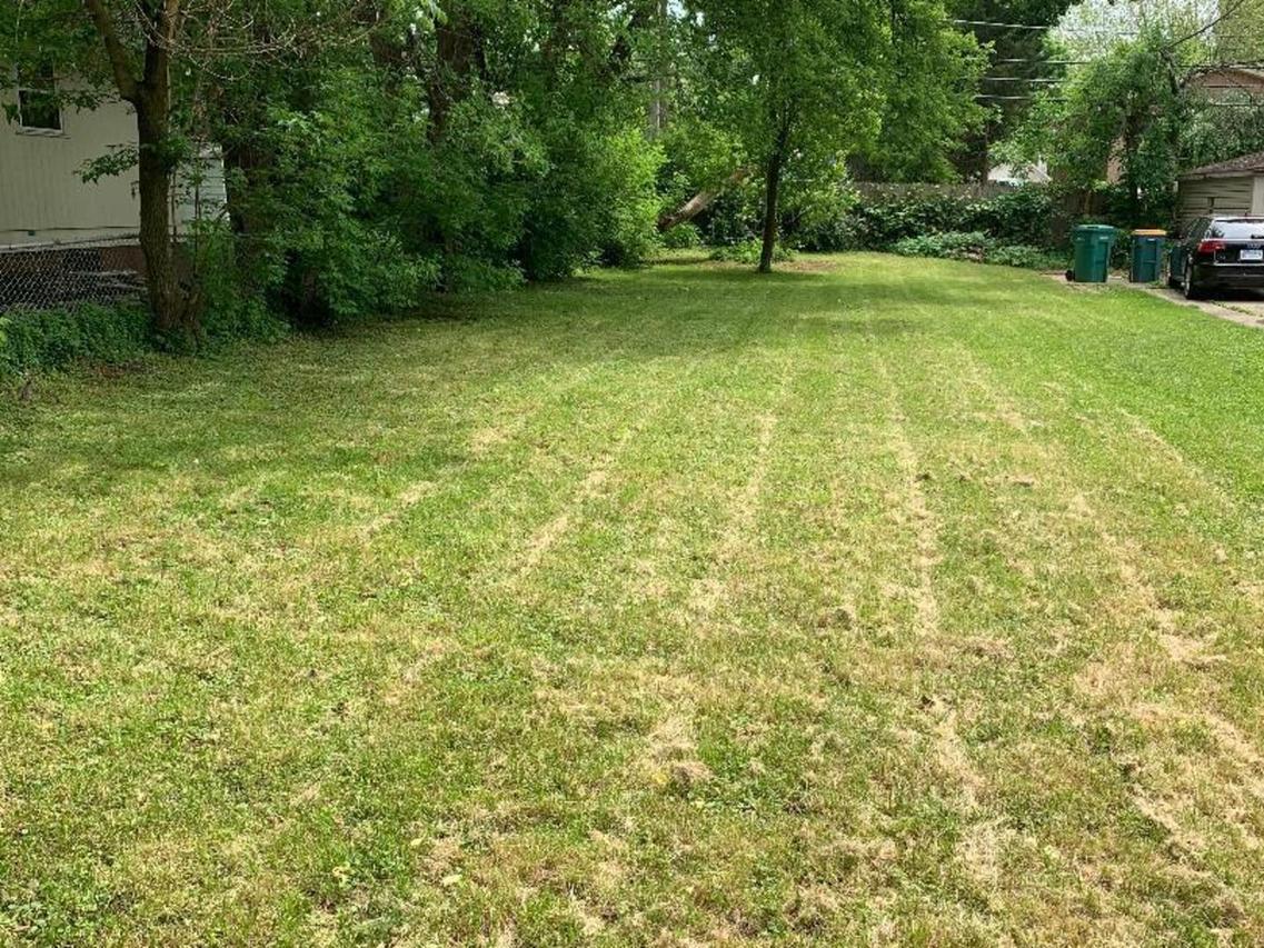 29 Ferndale Dr., Round Lake Beach, IL 60073