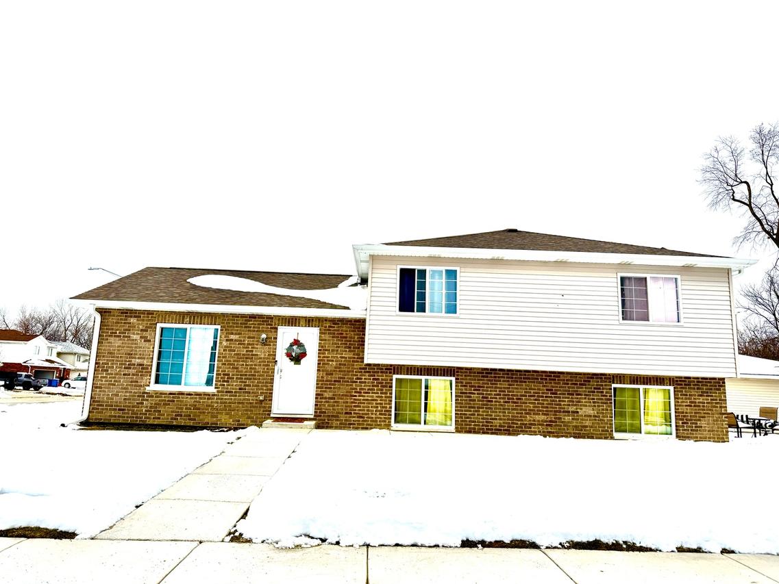 14445 Albany Ave., Posen, IL 60469