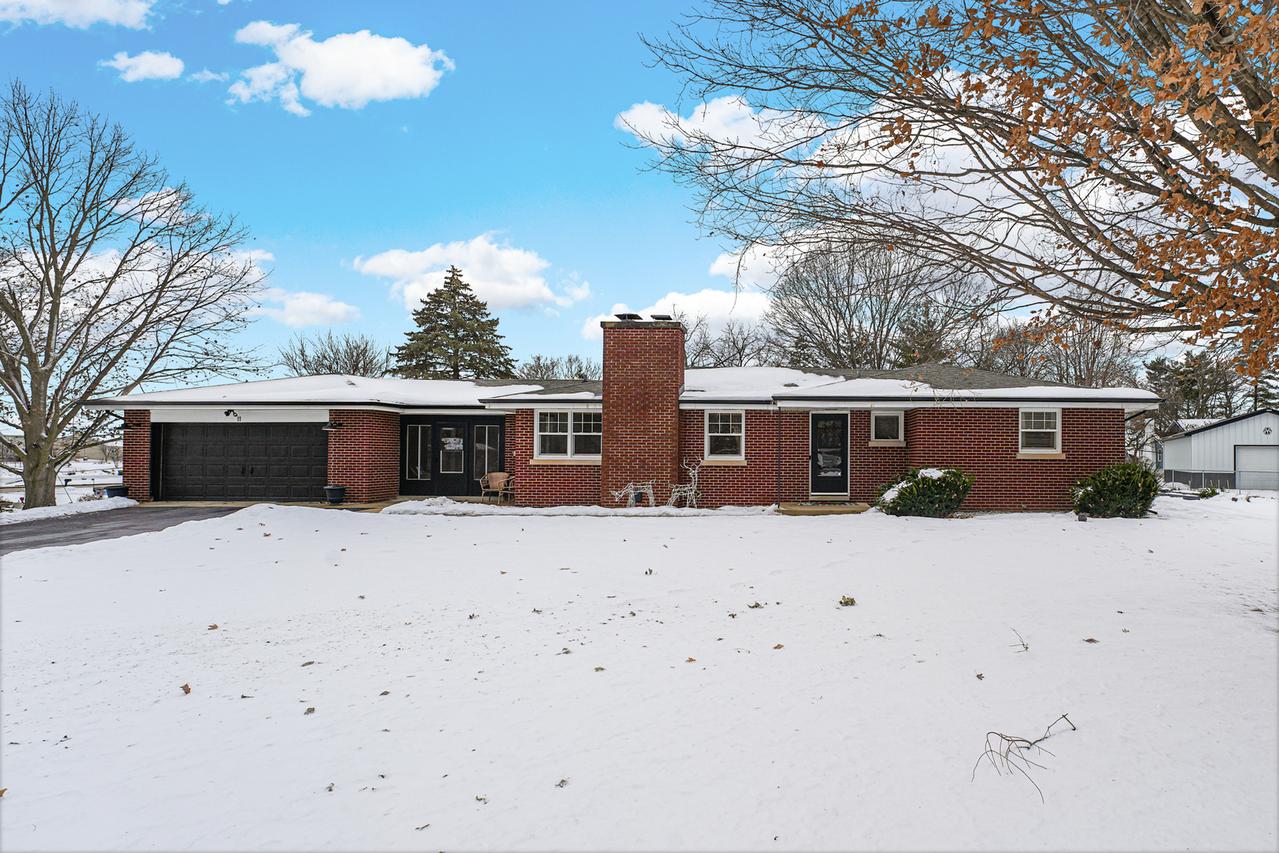 11 Lillian Ln., Yorkville, IL 60560