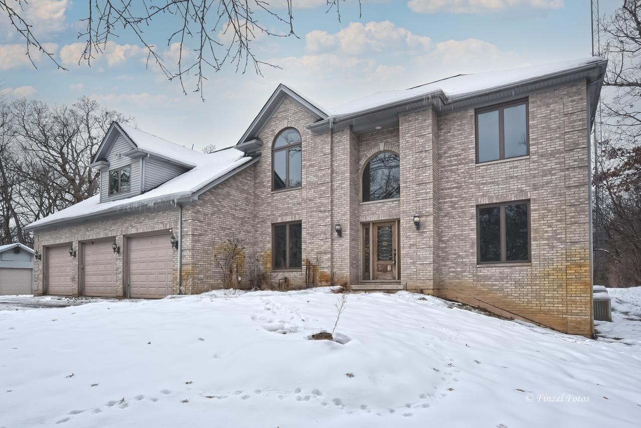 21714 Pringle Dr., Marengo, IL 60152