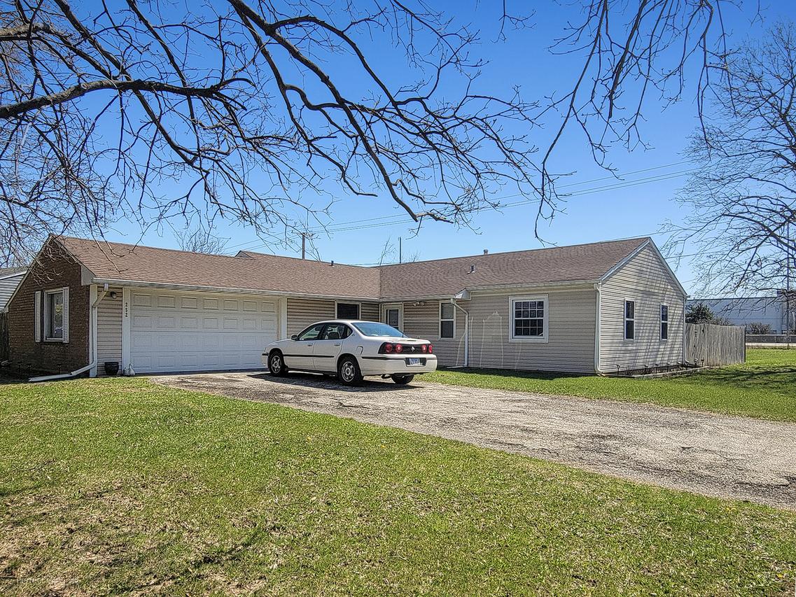 252 S Ashbury Ave., Bolingbrook, IL 60440
