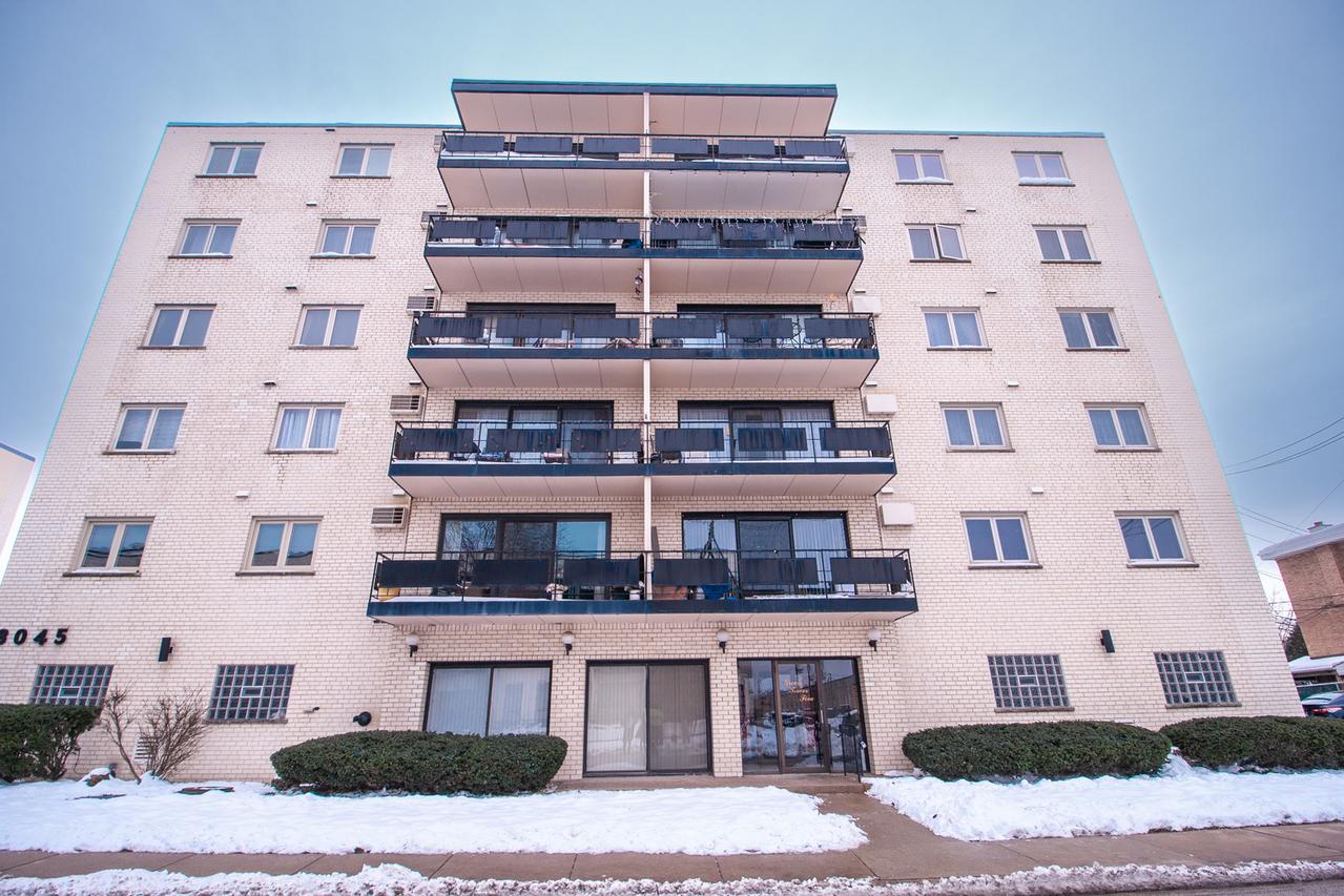 8045 W Oconnor Dr. #6A, River Grove, IL 60171