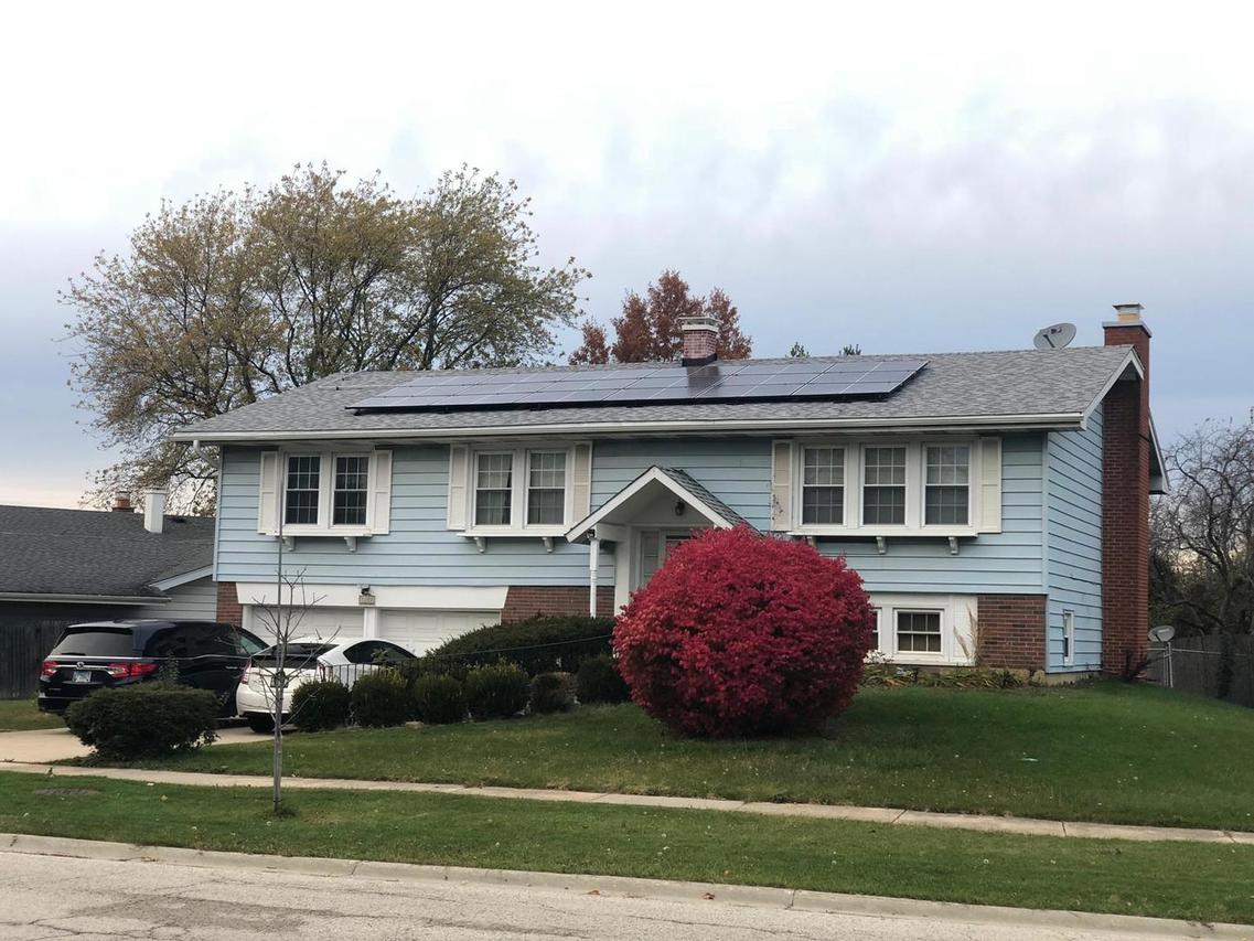 1200 Glen Ln., Hoffman Estates, IL 60169