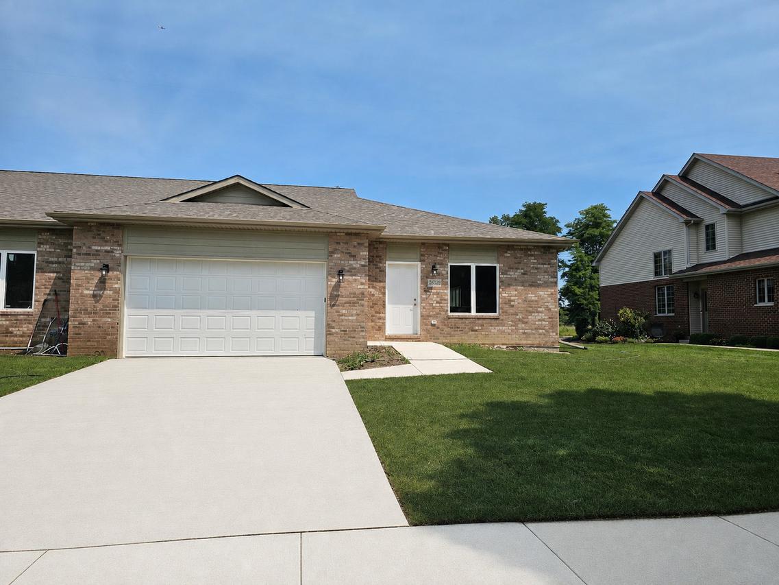 26740 W Old Kerry, Channahon, IL 60410