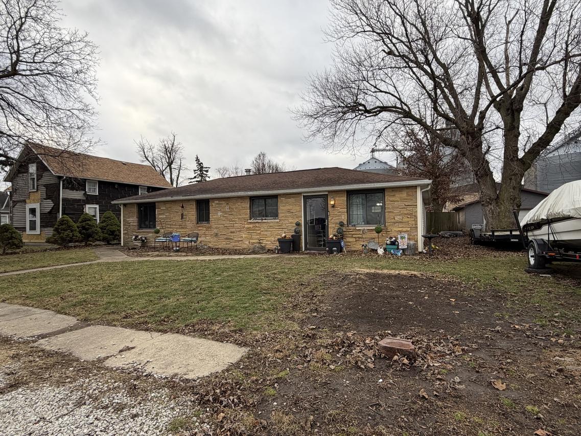 707 N Church St., Thomasboro, IL 61878