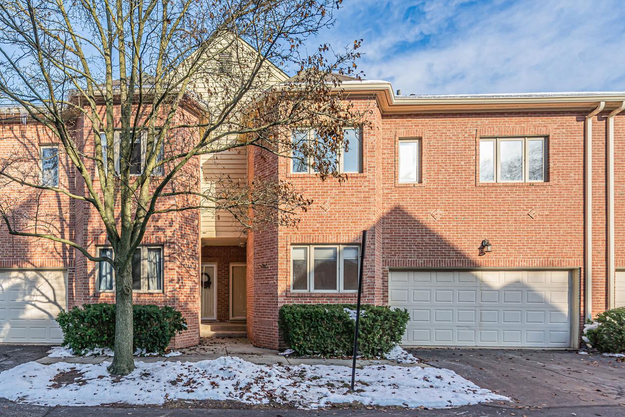 1740 Melise Dr., Glenview, IL 60025