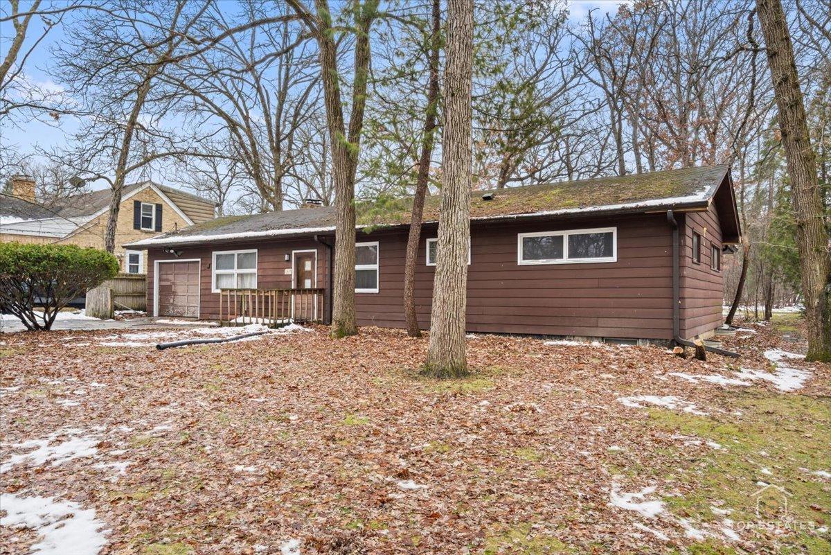 2924 W Bonnie Brook Ln., Waukegan, IL 60087