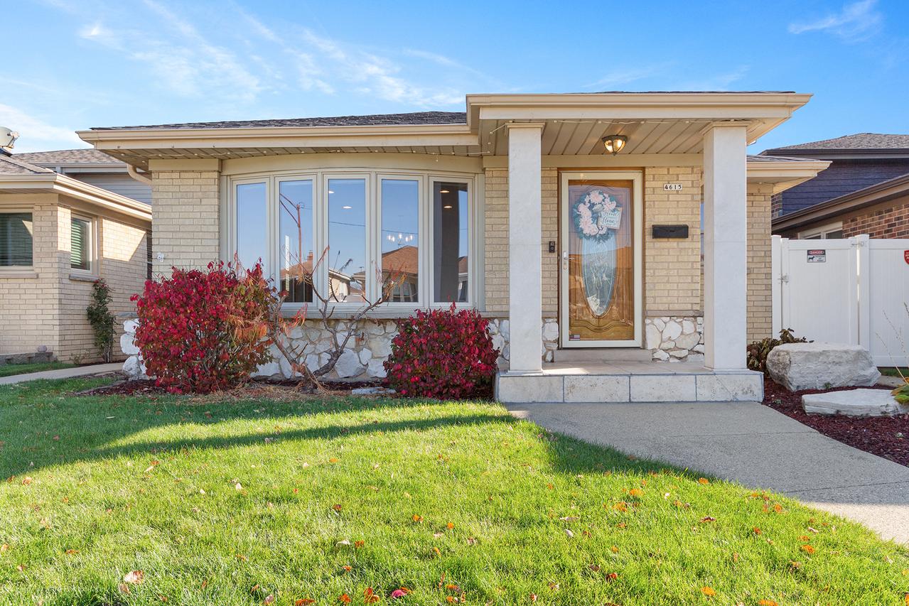 4615 N Maria Ct., Chicago, IL 60656