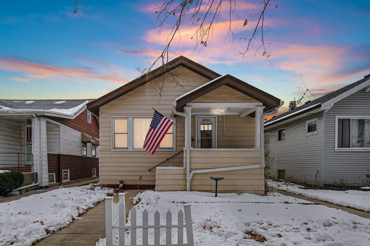 5531 W Grace St., Chicago, IL 60641