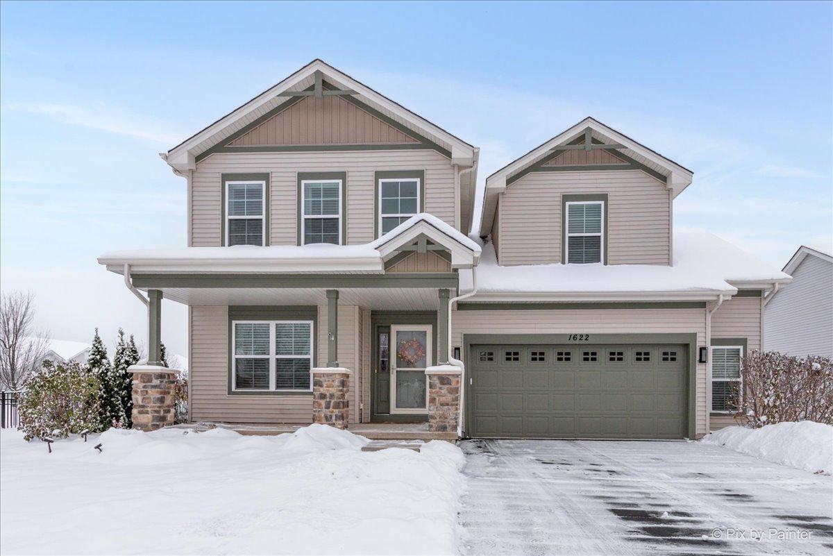 1622 Fairfield Dr., Elburn, IL 60119