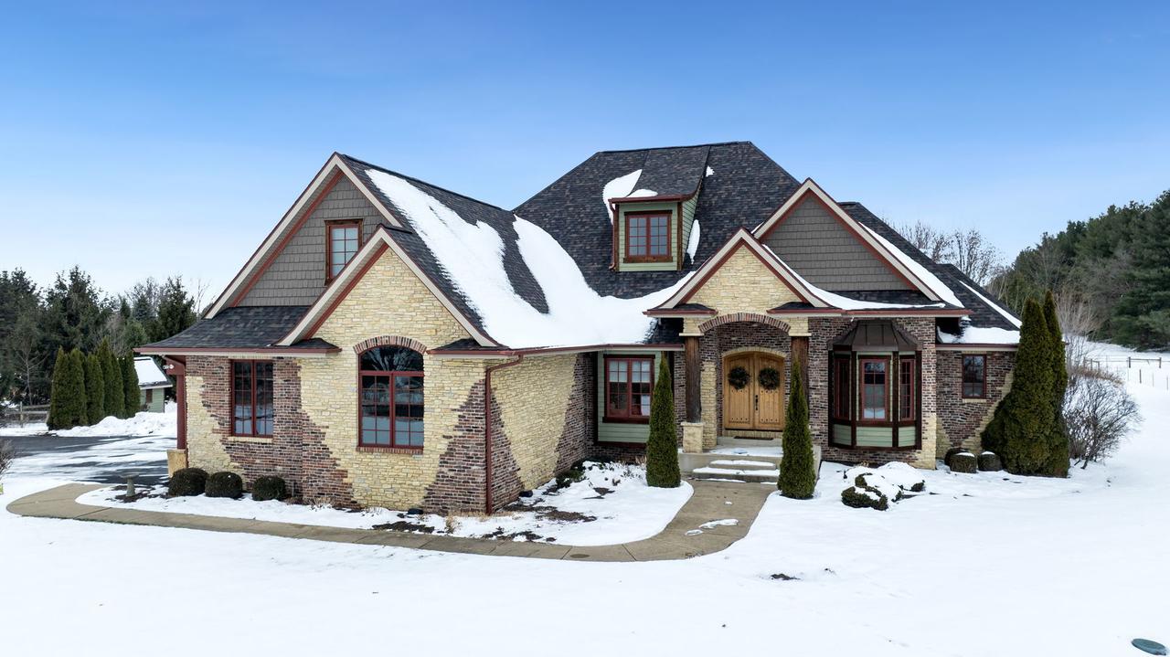 6871 Montague Rd., Rockford, IL 61102