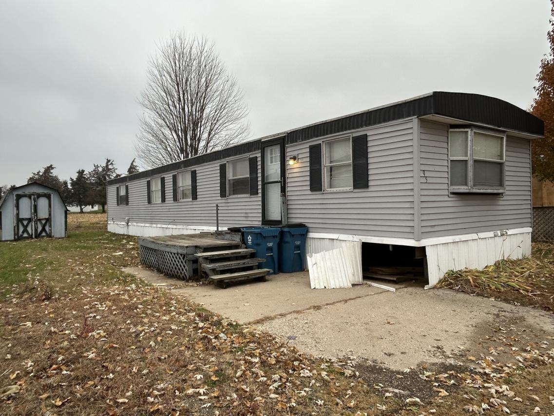 1600 Riverdale Rd., Rock Falls, IL 61071