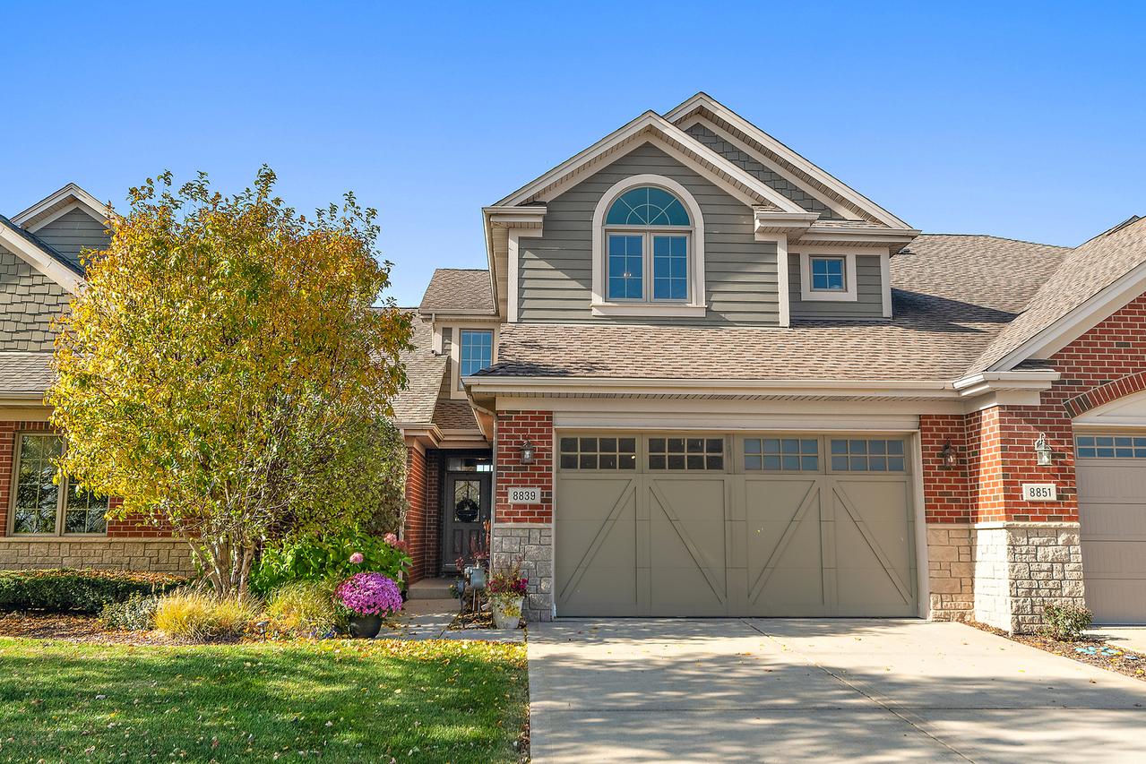 8839 Indiana Harbor Dr., Frankfort, IL 60423