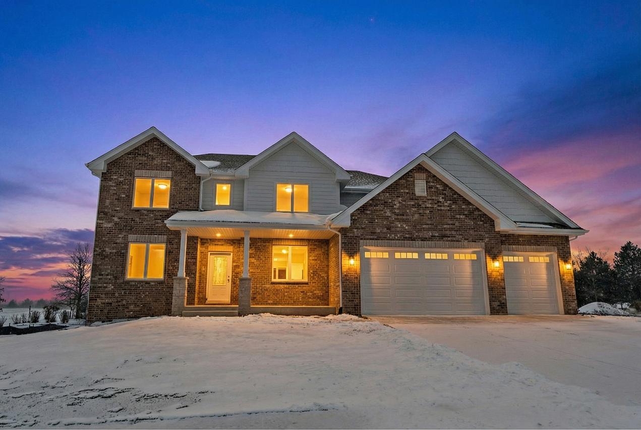 8017 Stanley Tr., Frankfort, IL 60423