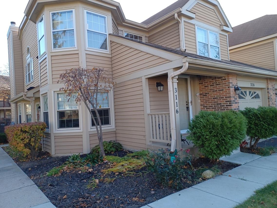 3116 N Daniels Ct., Arlington Heights, IL 60004