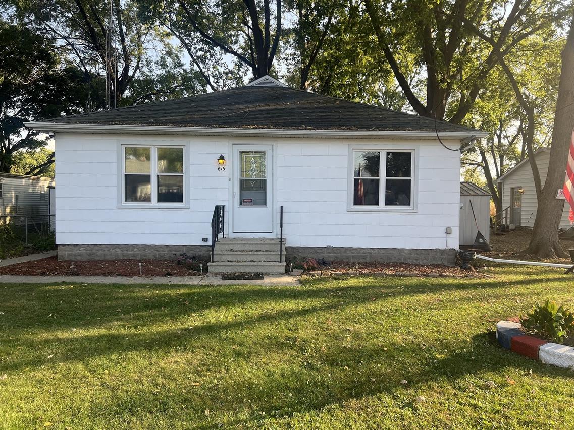 619 Jewett St., Mazon, IL 60444