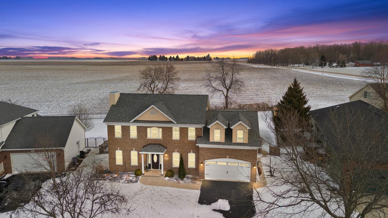 1126 Arneita St., Sycamore, IL 60178