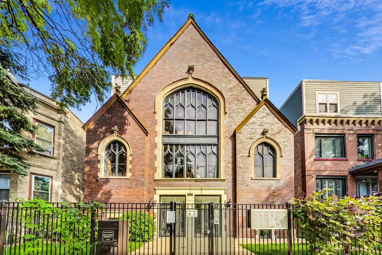 1847 N Kedzie Ave. #1N, Chicago, IL 60647