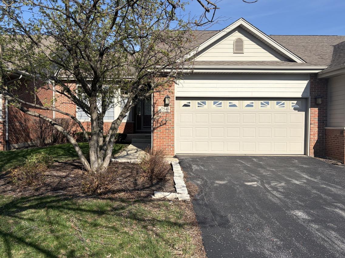 754 River Place Dr., Bourbonnais, IL 60914