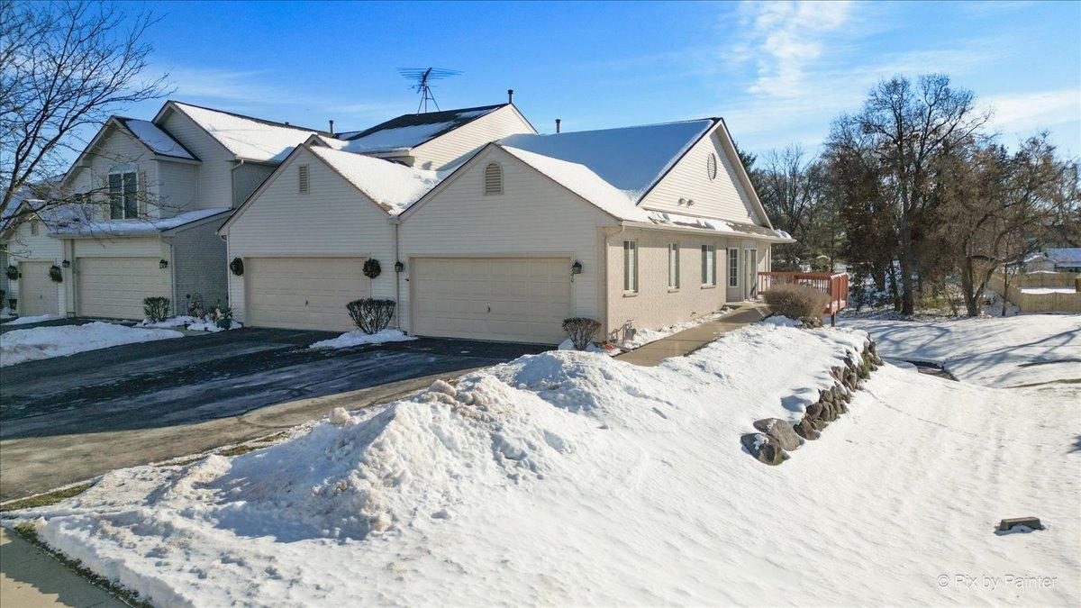 1740 Pine St., Mchenry, IL 60051