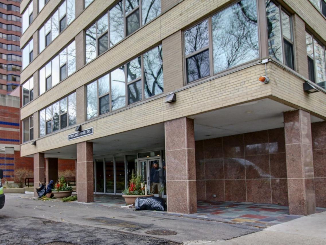 2970 N Lake Shore Dr. #4D-4E, Chicago, IL 60657