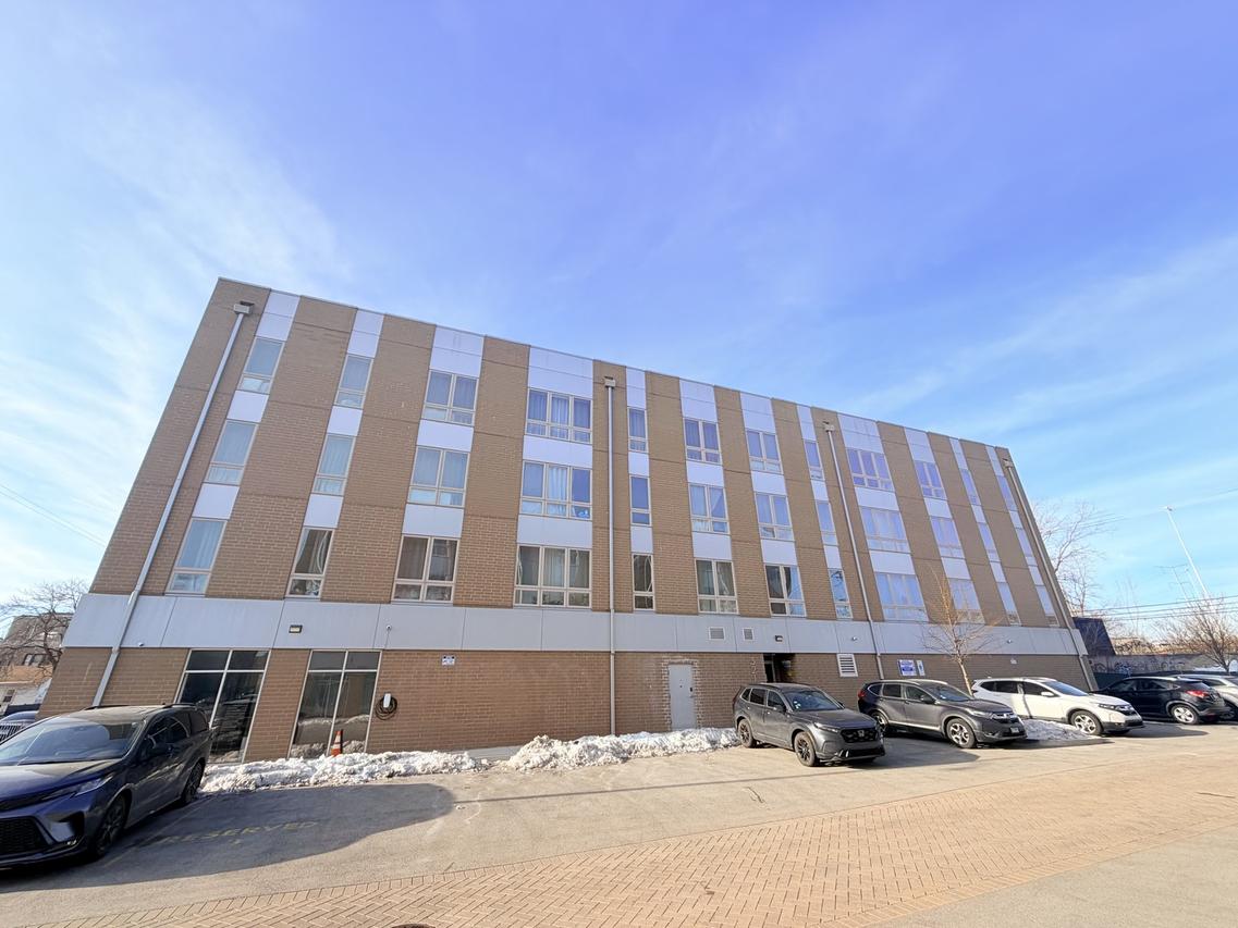 3218 S Archer Ave. #201, Chicago, IL 60608