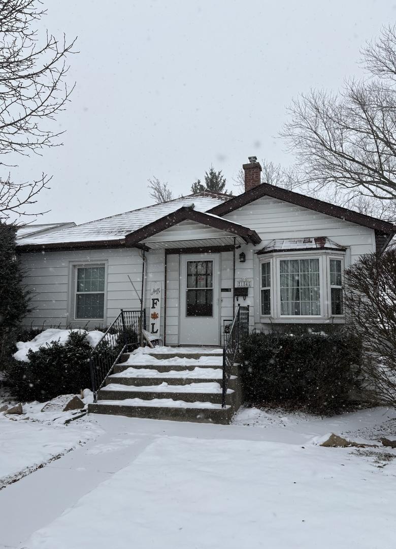 184 S Douglas Ave., Bradley, IL 60915
