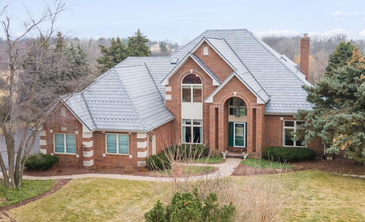 10711 Bull Valley Dr., Woodstock, IL 60098