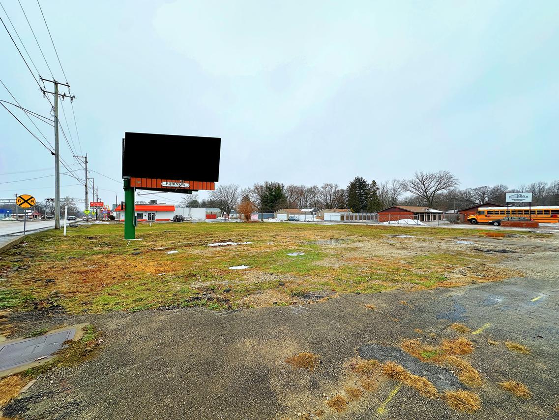 [Address Hidden by Seller], Streator, IL 61364