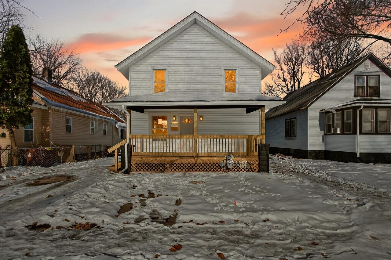 1111 Loomis St., Rockford, IL 61102