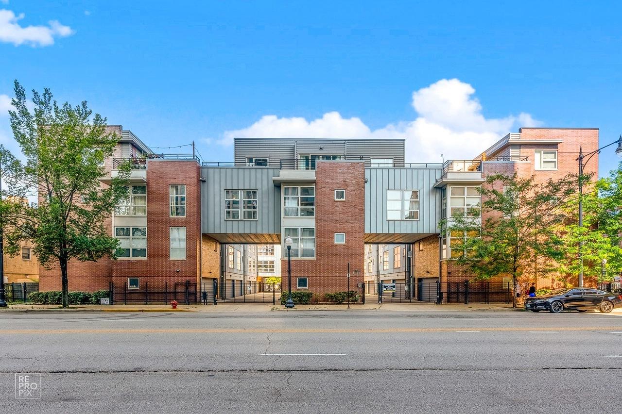 1808 S Michigan Ave. #1, Chicago, IL 60616