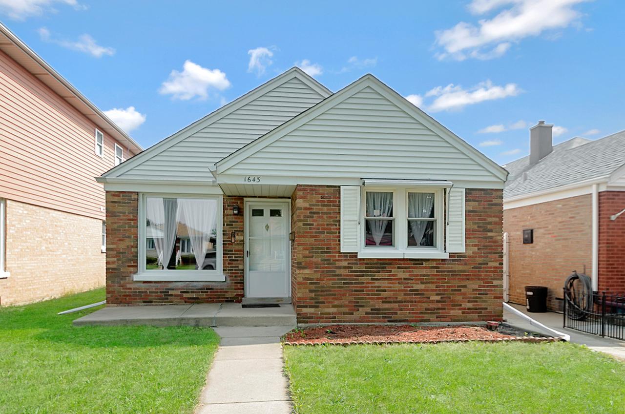 [Address Hidden by Seller], Melrose Park, IL 60160