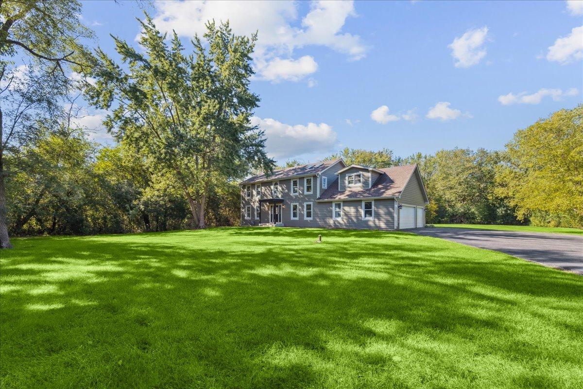 147 Deer Ln., Barrington, IL 60010