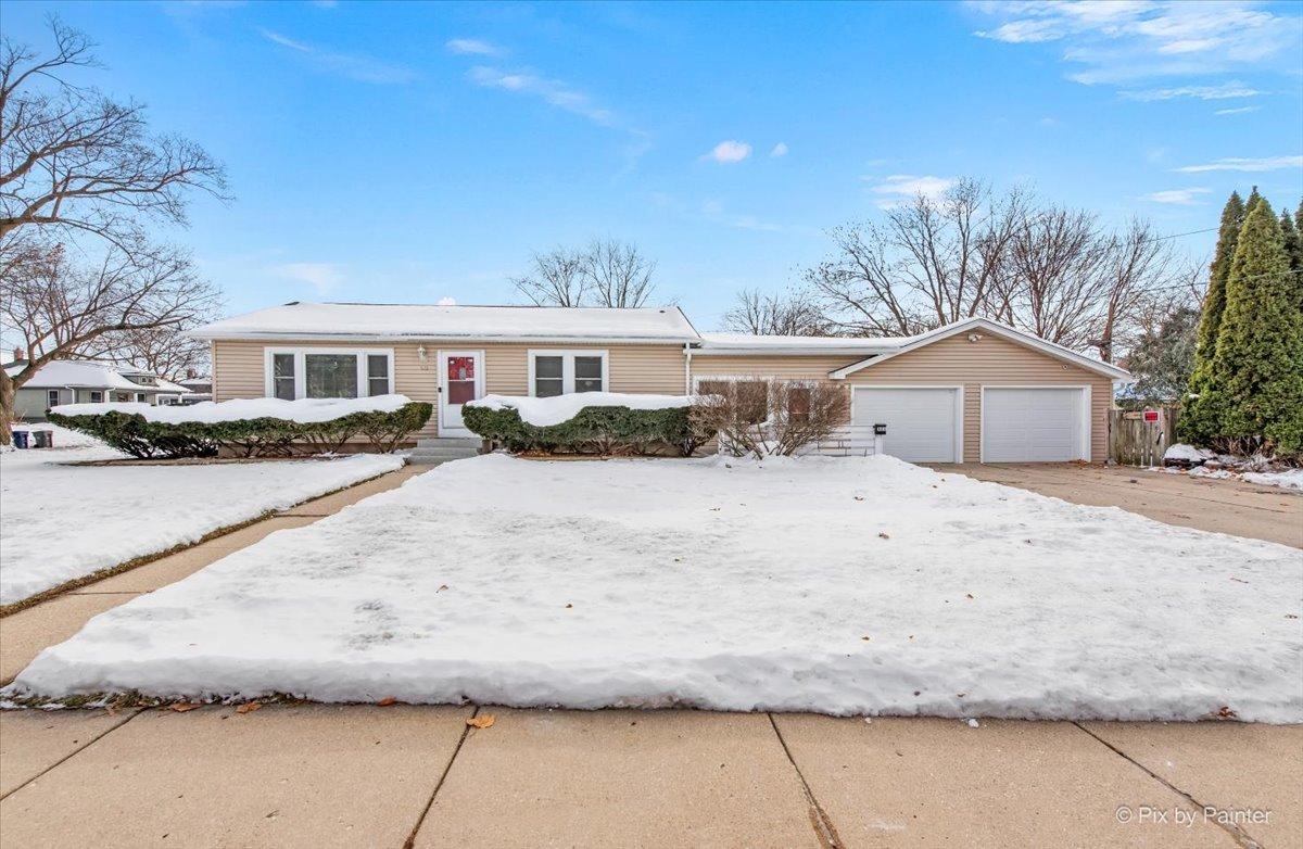 [Address Hidden by Seller], Elgin, IL 60120